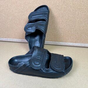 Birkenstock 1774 Toogood The Forager Leather Sandal in All Black EU 35